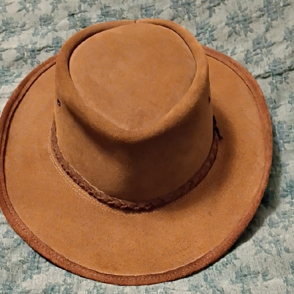 Stylish Tan Aussie Style Cowboy Hat Men's